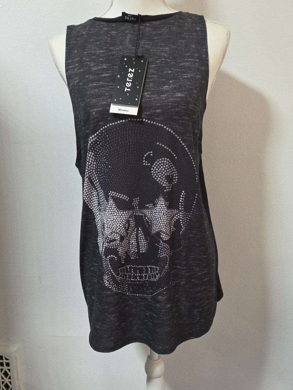 Terez Black Sleeveless Muscle Tee with Skull Size Large Rocker Chic